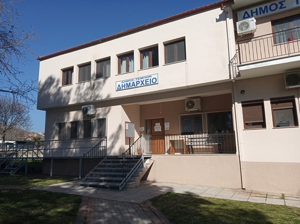 Δώδεκα προσλήψεις για οδηγούς και προσωπικό καθαριότητας